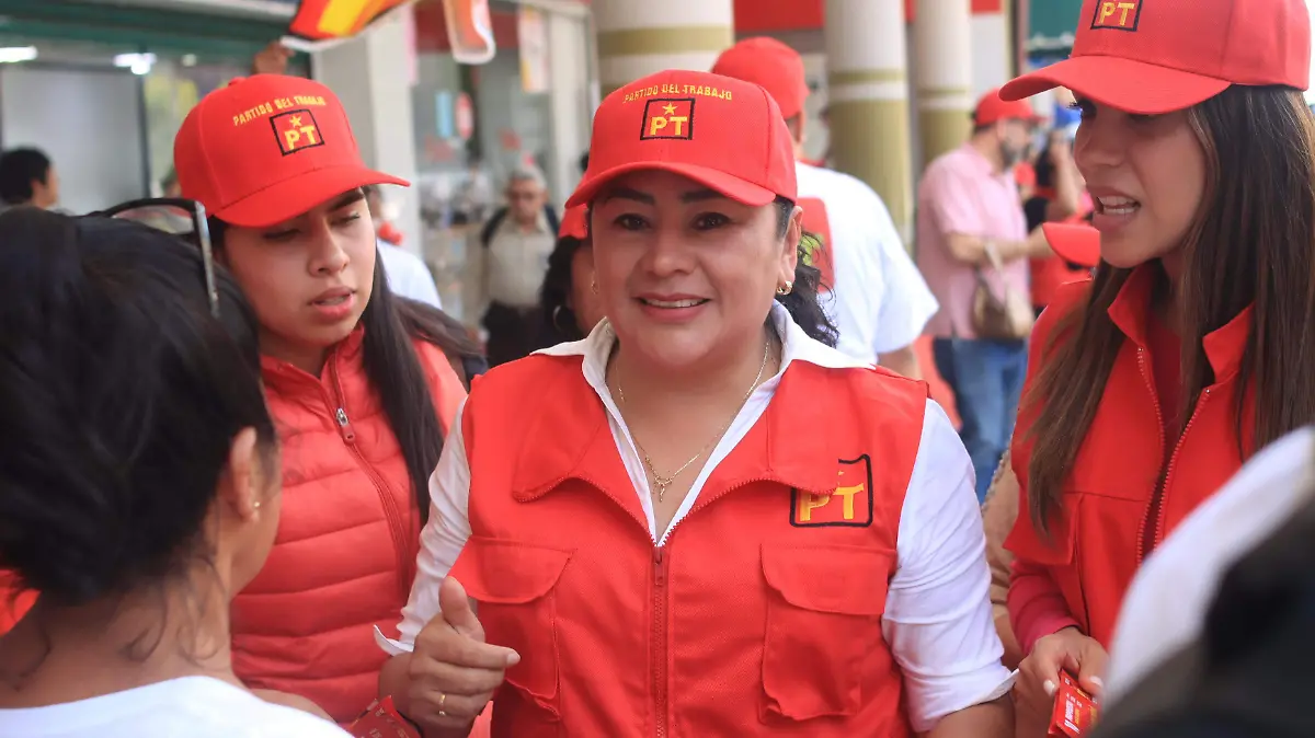La candidata del PT, Yolanda del Rosario Hernández Aburto