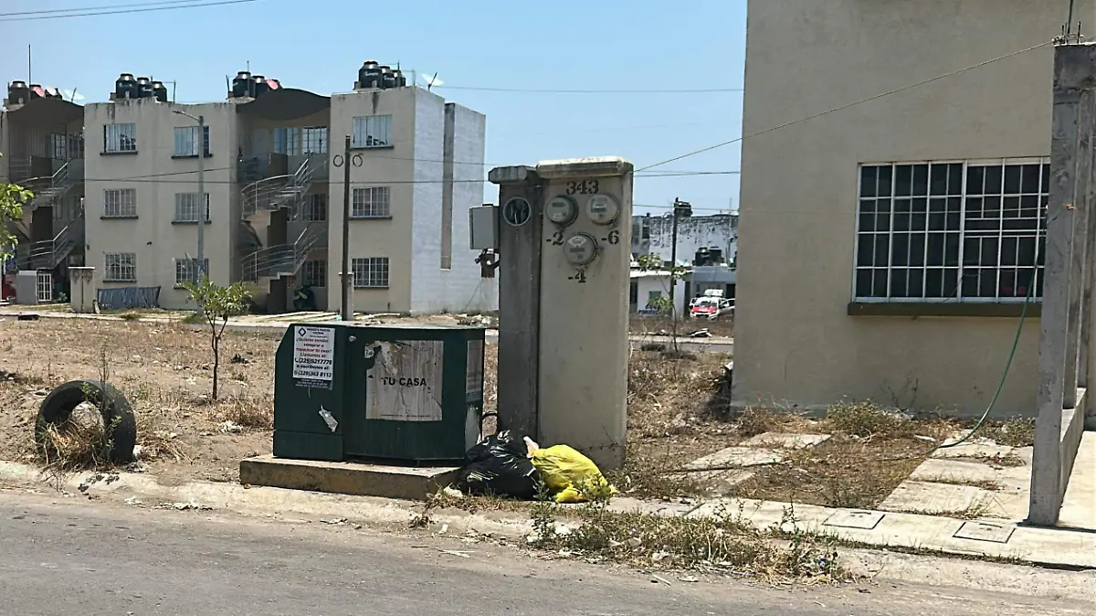 Vecinos de la colonia Rio medio 4