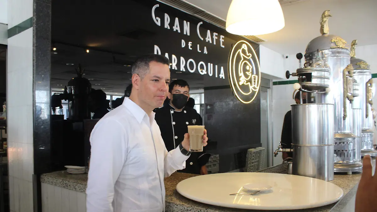 Exgobernador de Oxava Alejandro Murat 