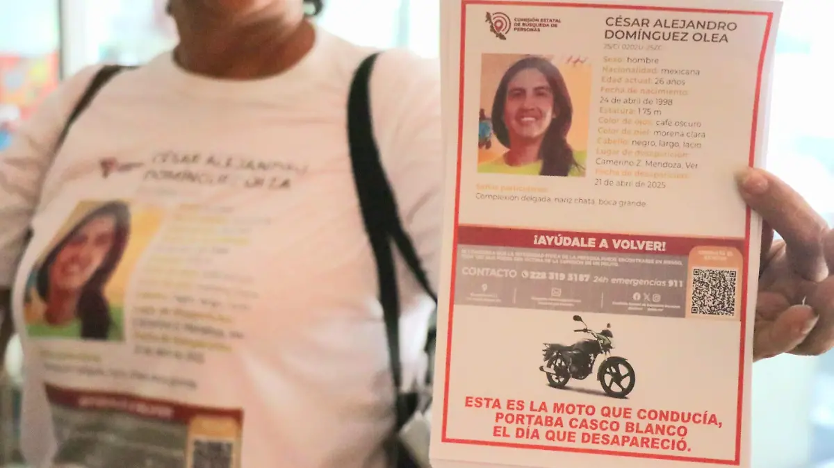 madre de desaparecido en Camerino Z. Mendoza viajó a Xalapa para pedir apoyo de autoridades