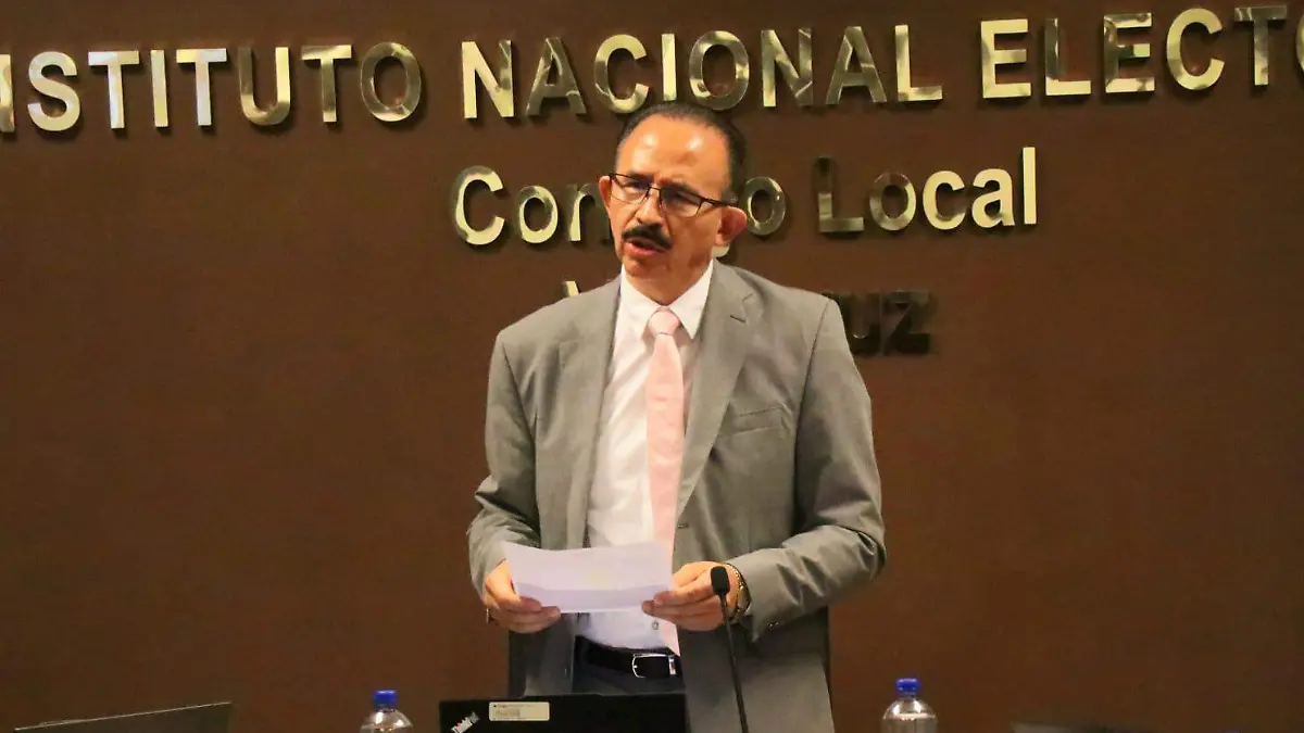 Josué Cervantes Martínez,