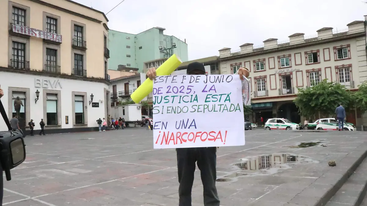 Protestan en Xalapa para exigir una nueva reforma judicial