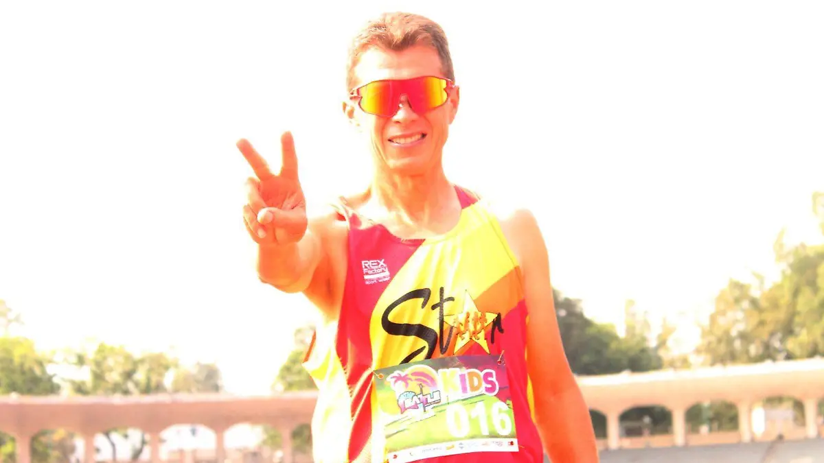 Fredy Viveros, atleta xalapeño con 3 décadas de experiencia