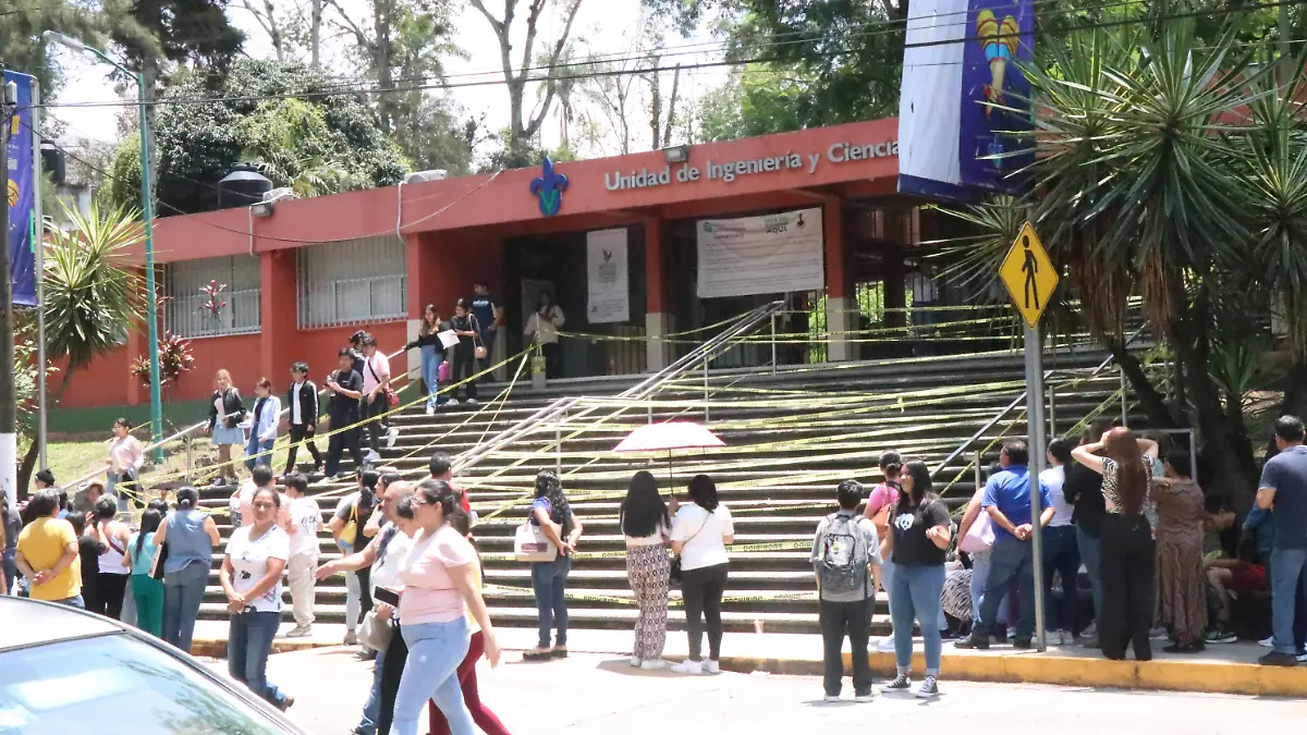 david- Estudiantes UV)