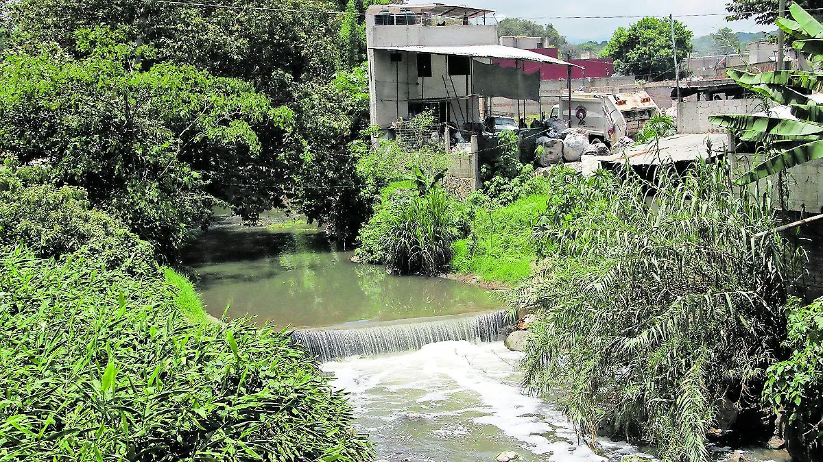 El menor de 15 años de edad cayó por accidente a las aguas del río Sedeño, y fue arrastrado varios metros