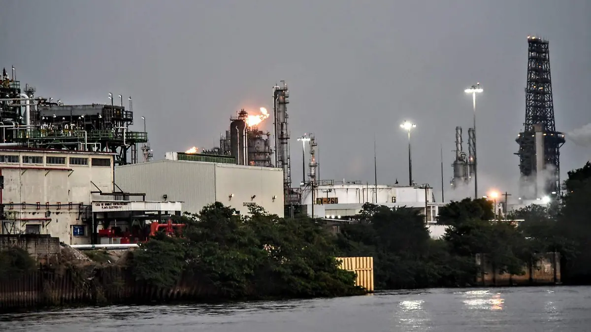 RENE-REFINERIA MINATITLAN