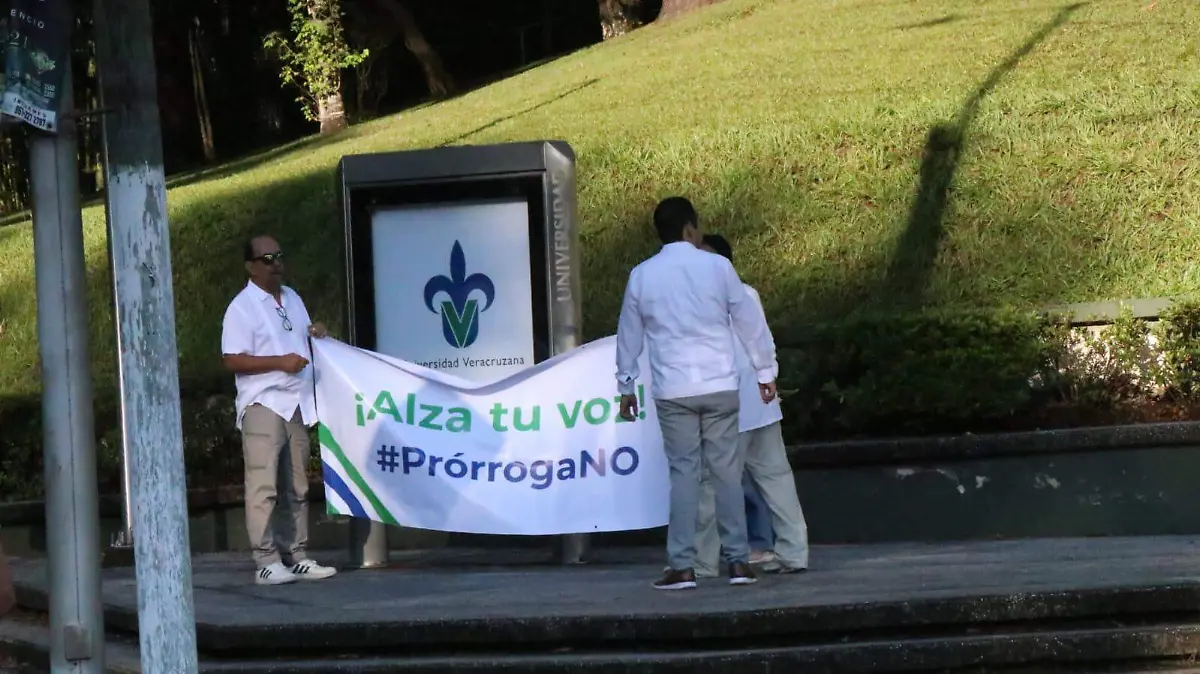 Toman Rectoría de la UV