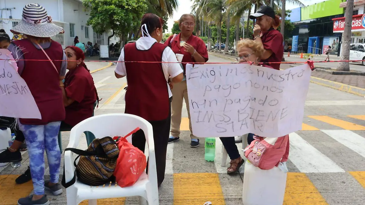 Trabajadores de limpieza de hospitales de Veracruz 