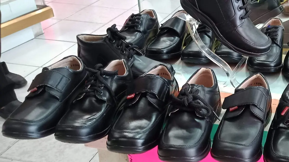 Calzado nuevo de remate
