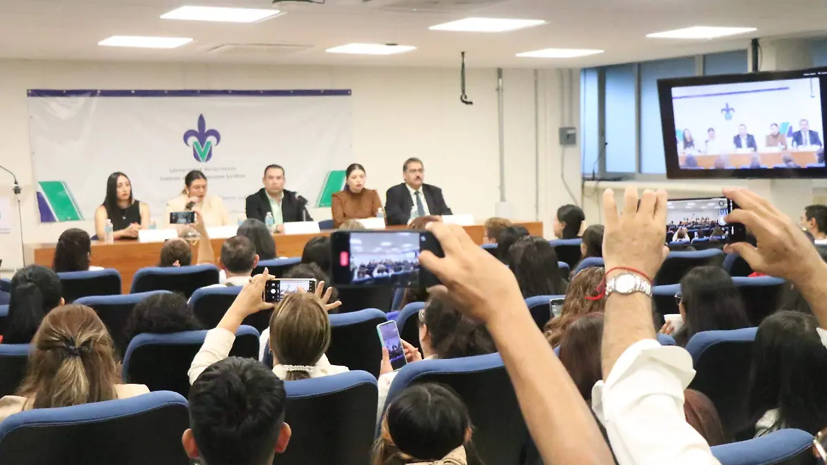 Conversatorio Datos Biométricos