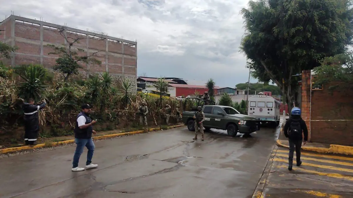 Ejército y SSP realizan cateo en colonia Las Higueras de Xalapa