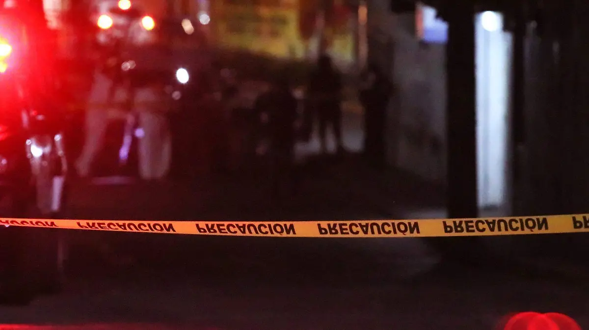 Cinta policíaca en operativo por muerto