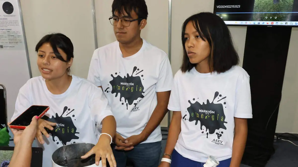 Jóvenes de la universidad de Cuitlahuac 