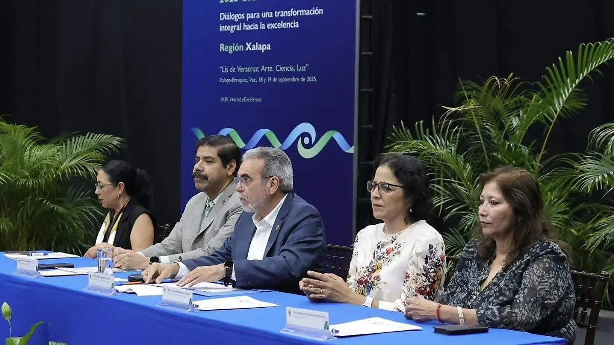 Universidad Veracruzana realiza foro Diálogos para una transformación integral hacia la excelencia