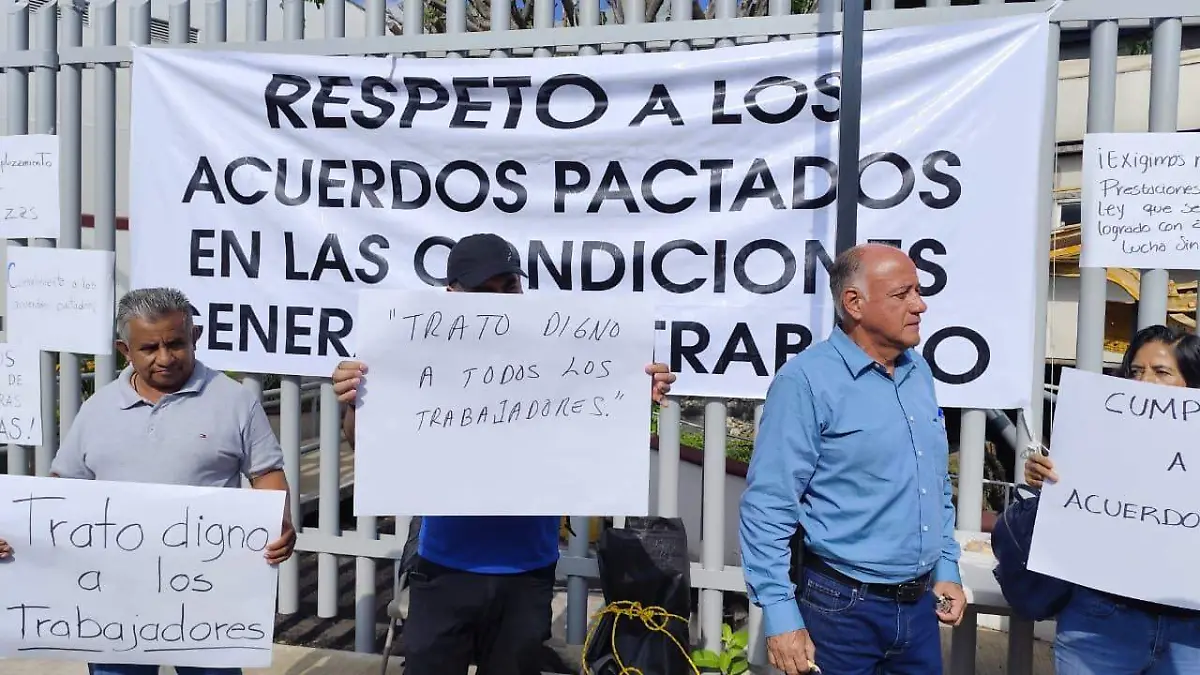 Manifestación en la SIOP