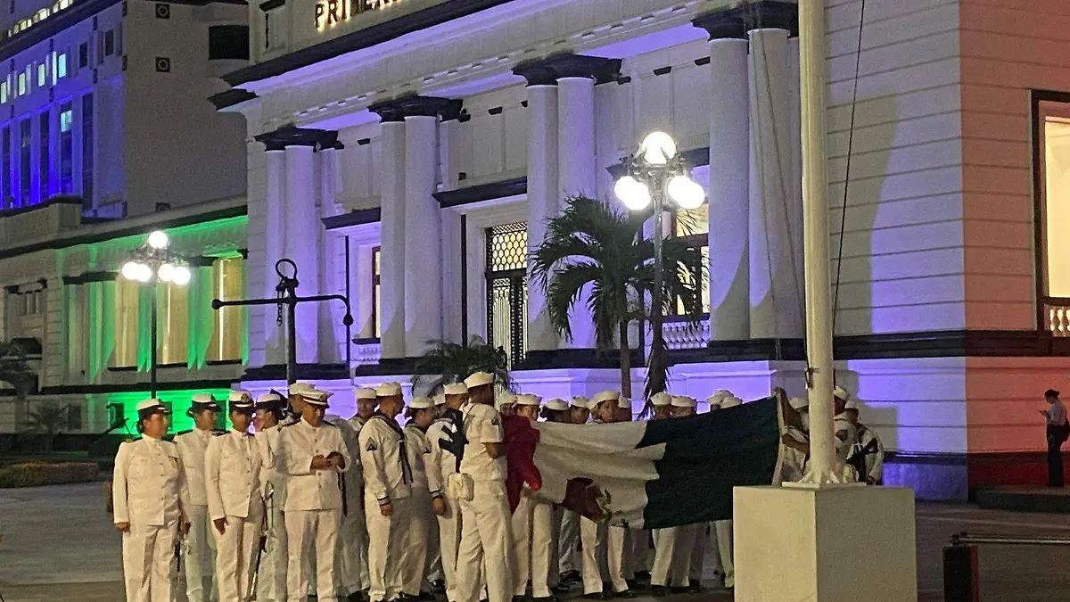 Cierran puente Morelos