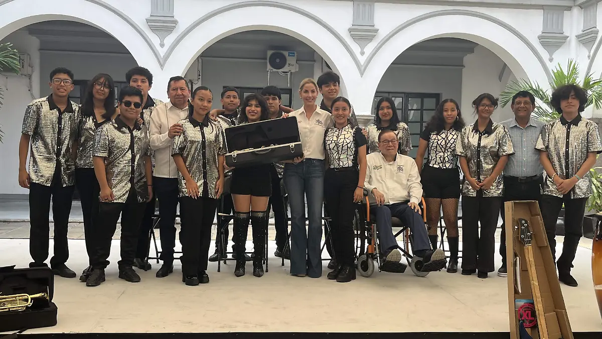 Banda Latido Gruperro 