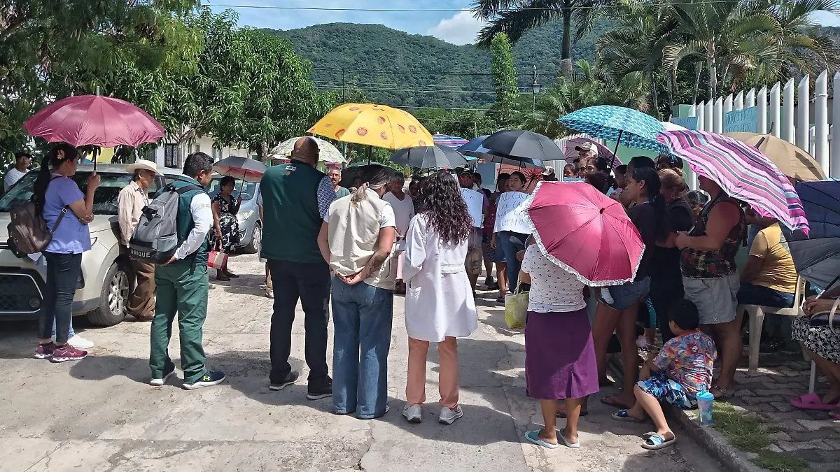 Médicas cubanas de Jalcomulco fueron enviadas a Guerrero 