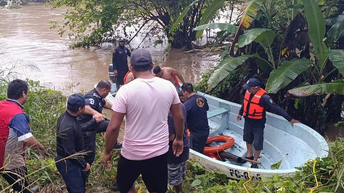 Familias de Poza Rica y Álamo afectadas por lluvias