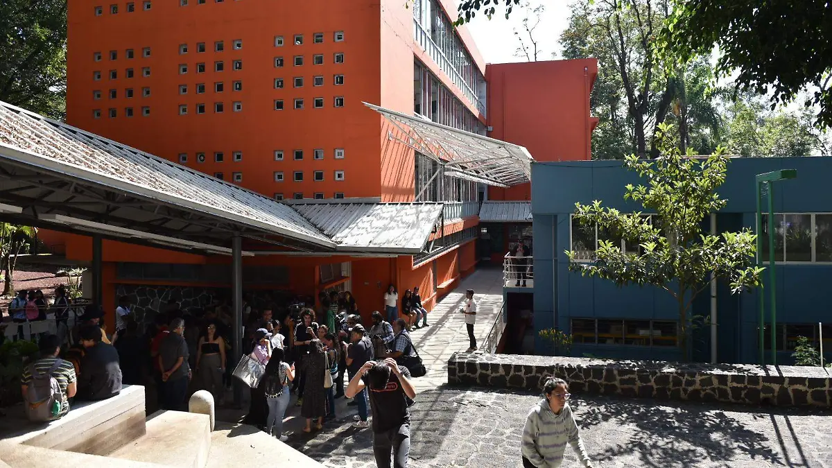 RENE-ARQUITECTURA