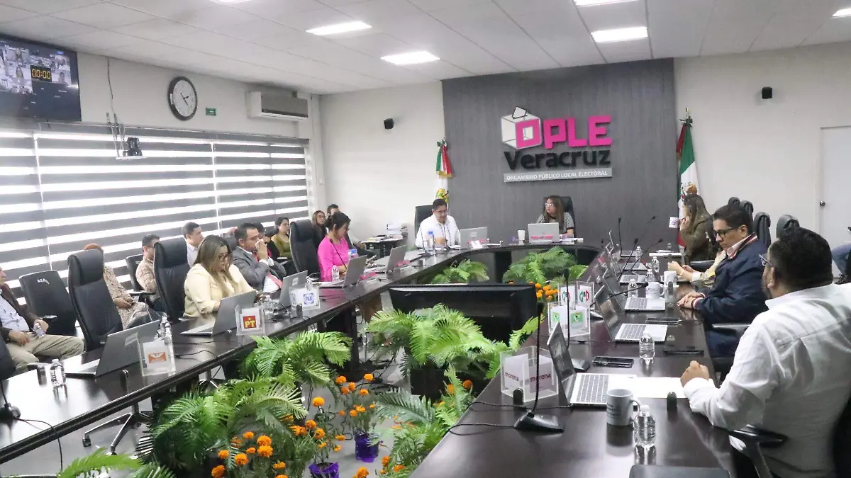 Sesión especial del OPLE