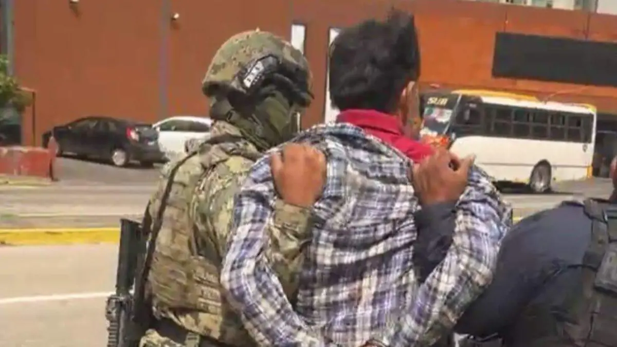 Detienen a hombre en Plaza Américas de Boca del Río