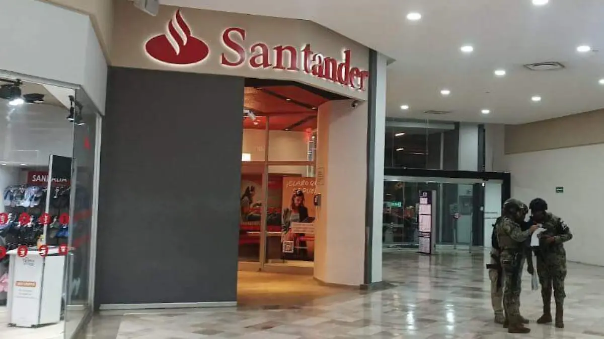 Detienen a hombre en Plaza Américas de Boca del Río