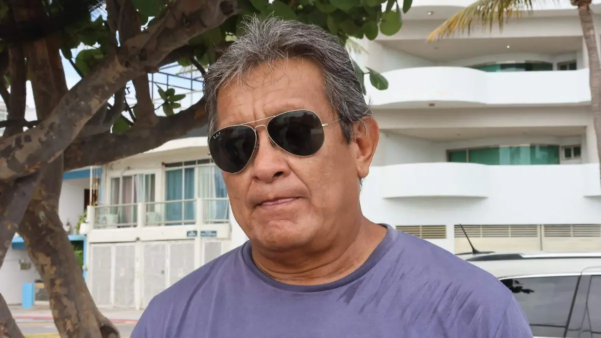 Por los frentes fríos en el puerto pescadores buscan otras opciones para llevar sustento a sus hogares 