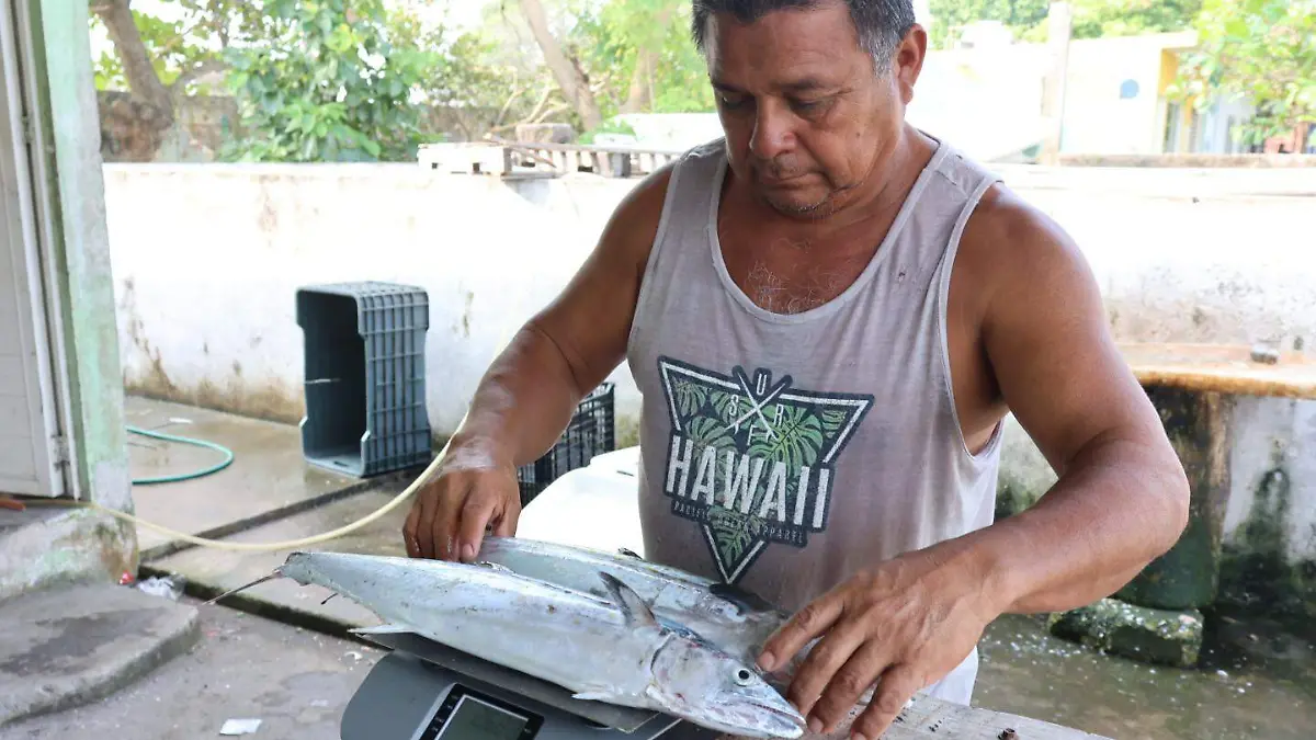 Gil Mario Romero Martínez, de la cooperátiva de pescadores puerta de sotavento