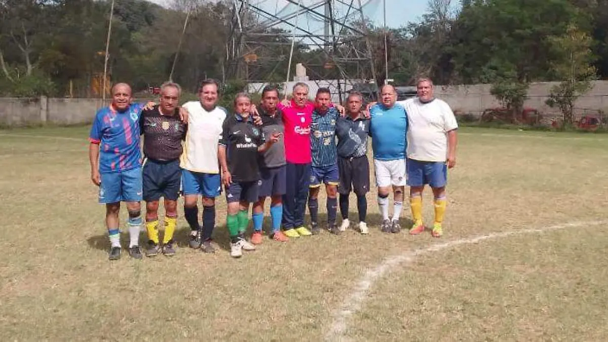 El equipo de Águilas fue el campeón del torneo de "Clásicos"