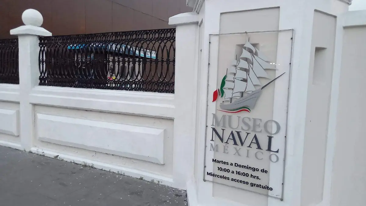 Museo Naval cerrado