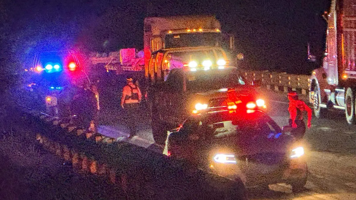 Muere motociclista arrollado en la autopista Totomoxtle-Tihuatlán