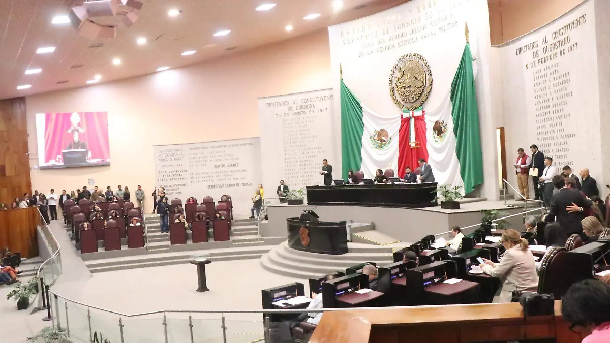 Sesión del Congreso local