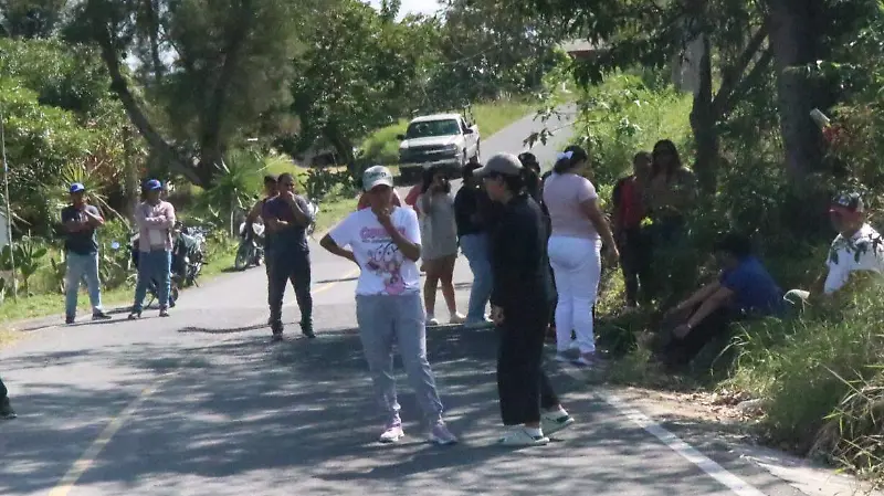 Bloqueo contra línea Miradores