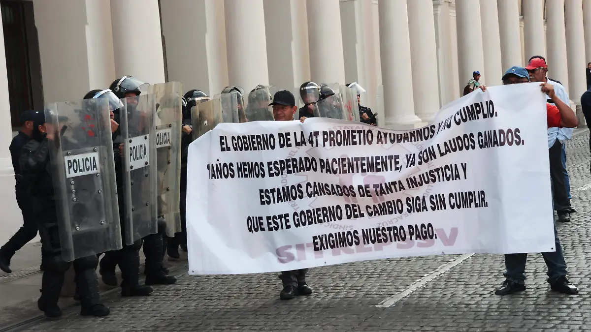 Seguro Popular | Protesta