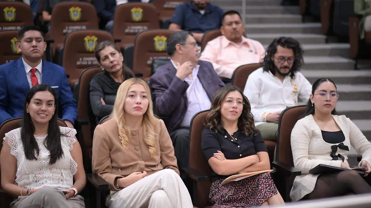 Sesión del XX Parlamento de la Juventud Veracruzana