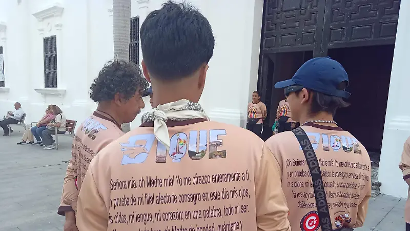 Peregrinos del barrio del Dique