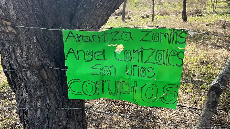 Habitantes de Soledad de Doblado exigen reubicación de granja 