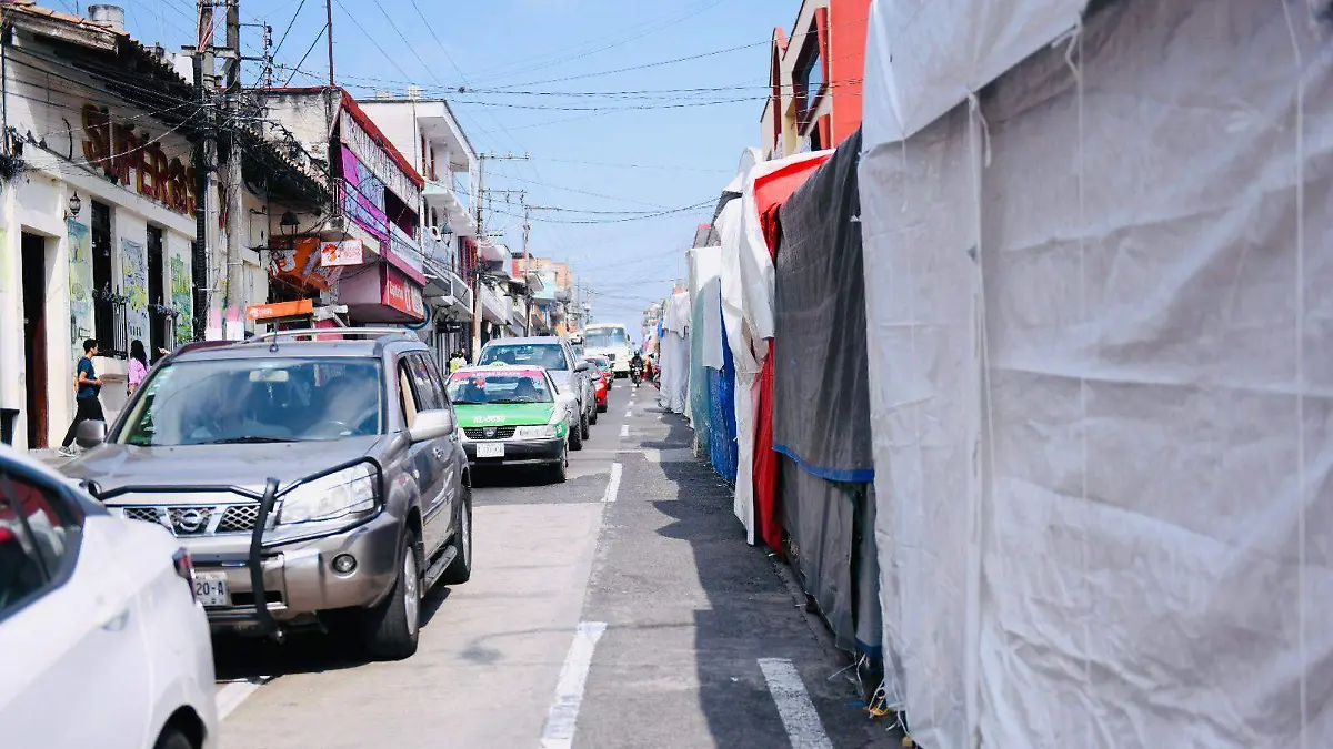 Ambulantes en centro de Xalapa