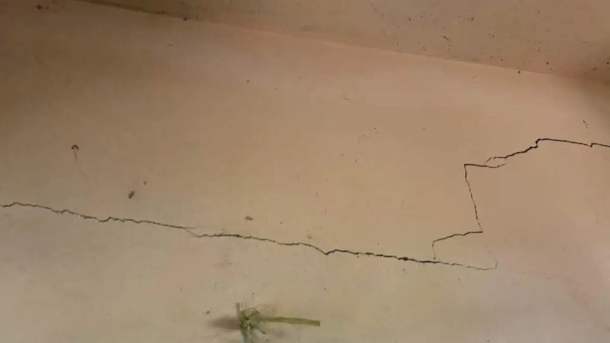 Casa agrietada en Las Choapas