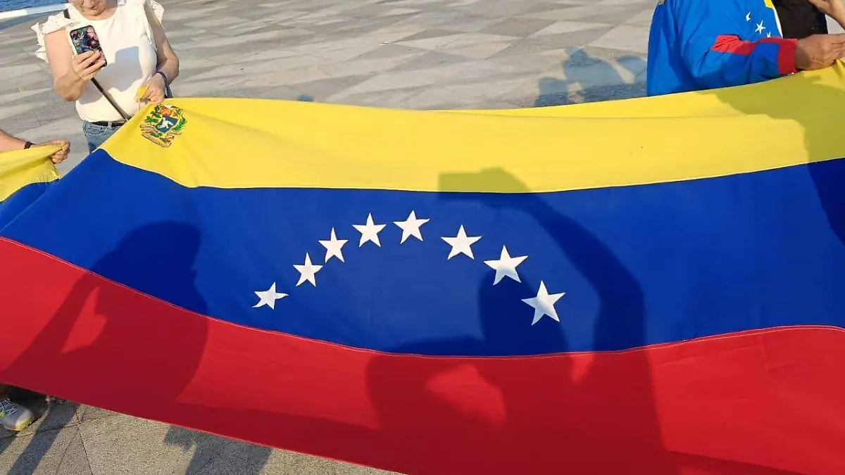 Venezolanos celebran captura de Nicolás Maduro 