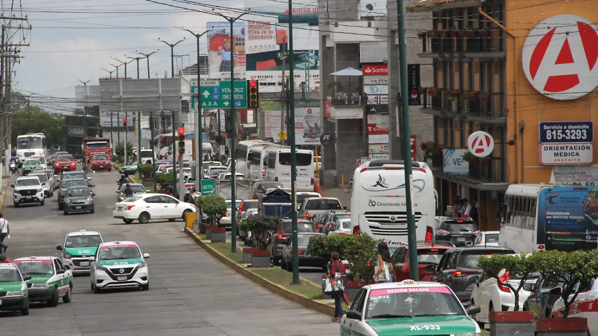JE250920243361Avenida 20 de Noviembre (1)