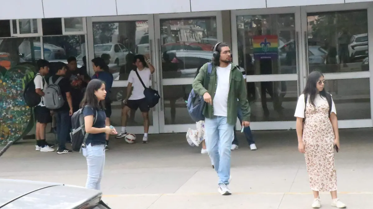 david- Estudiantes UV42