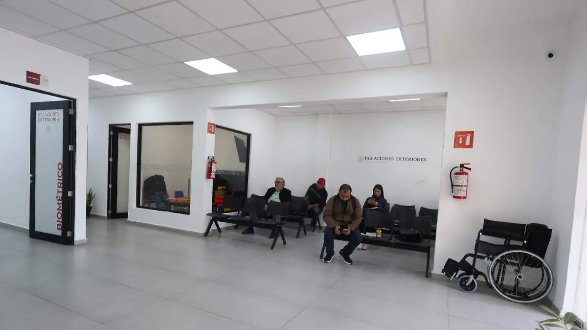 Reanundan el servicio en las oficinas de relaciones exteriores