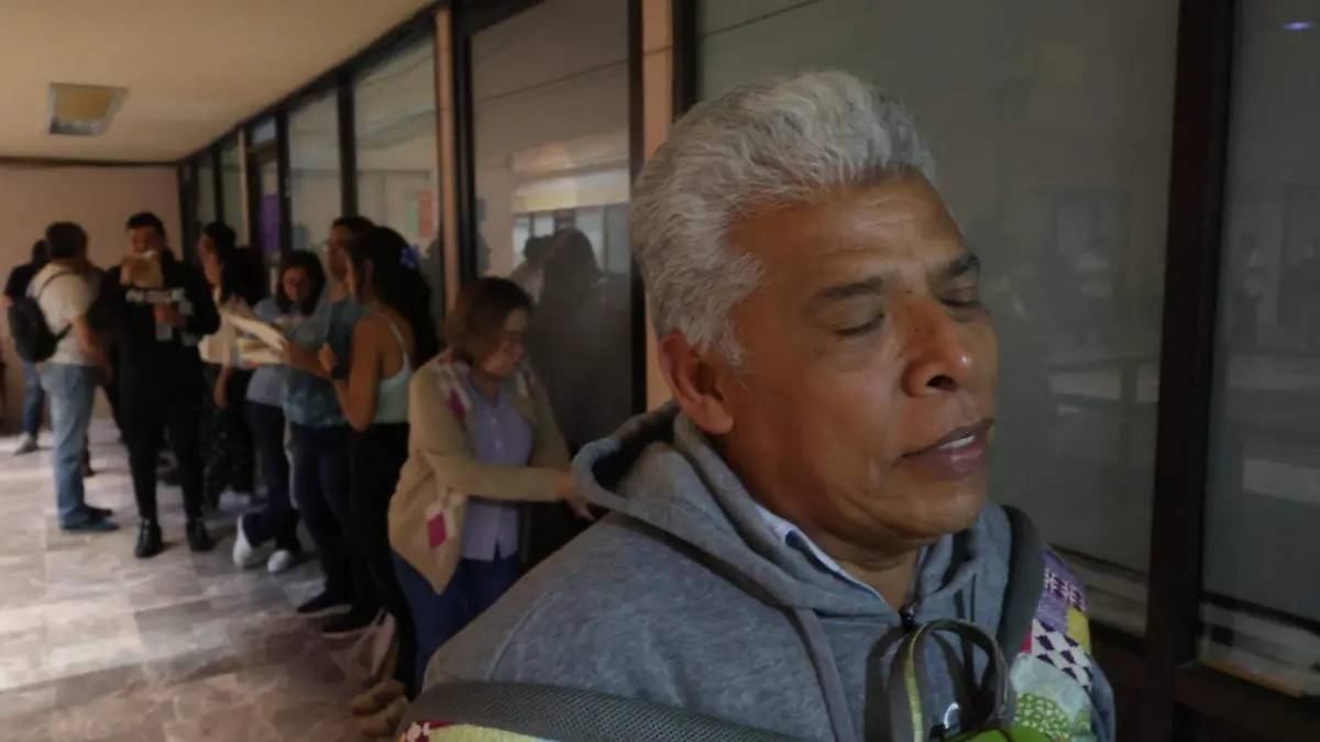 Quejas por desorganización en nuevo módulo de canje de placas en Veracruz