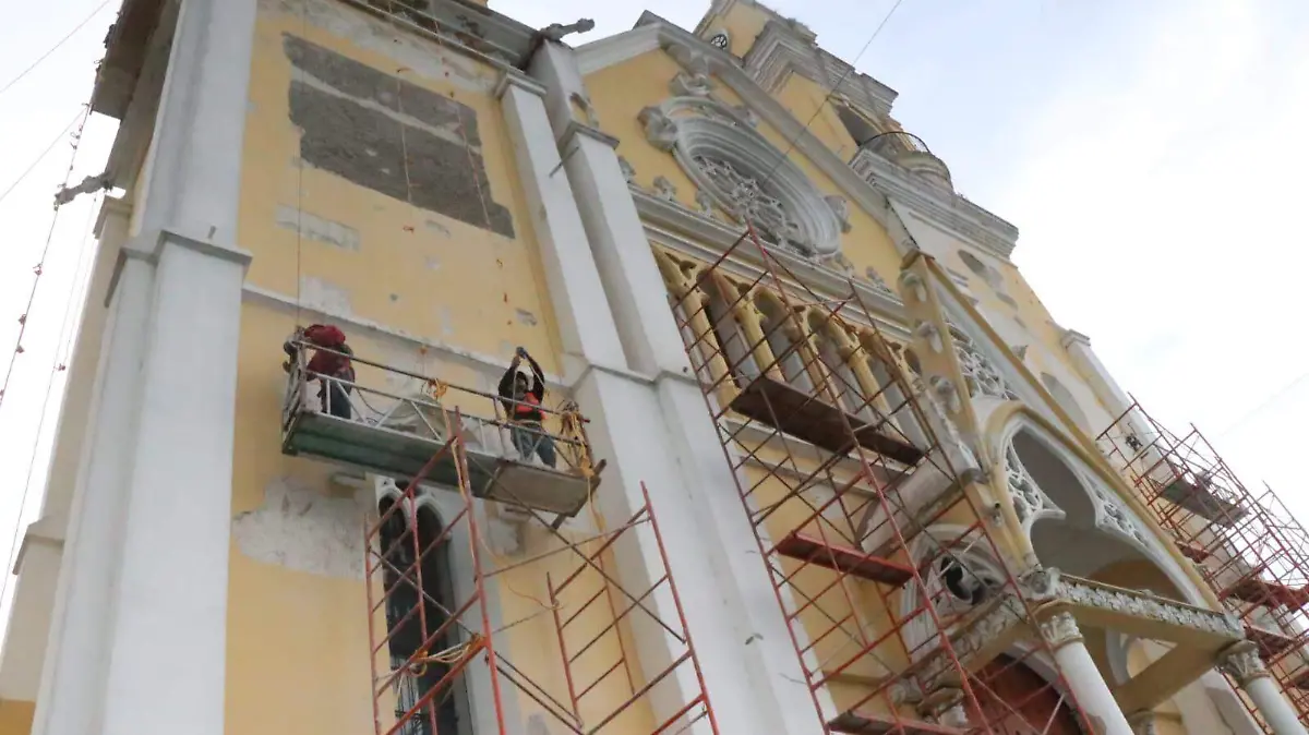 51033c76-045a-42b7-a4a8-fa33dbbad16c