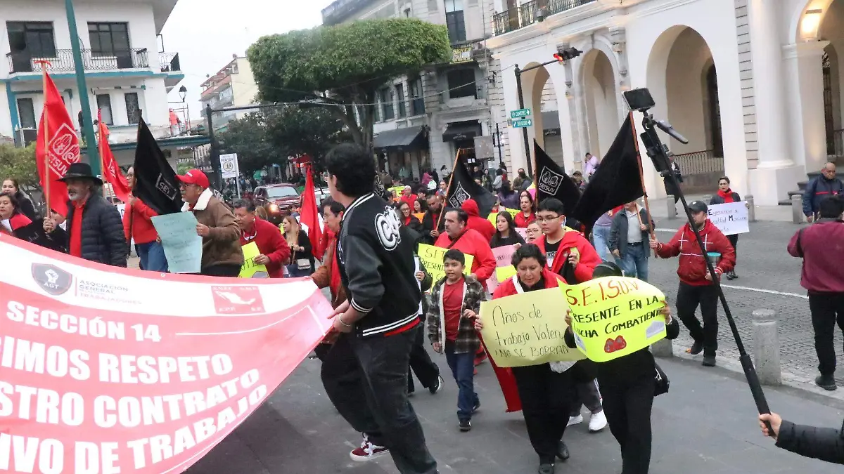 Marcha de trabajadores del Monte de Piedad