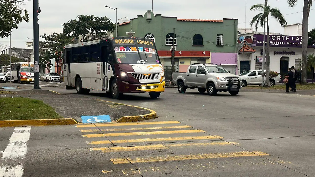 Se restablece el servicio de transporte en la conurbación con la tarifa normal