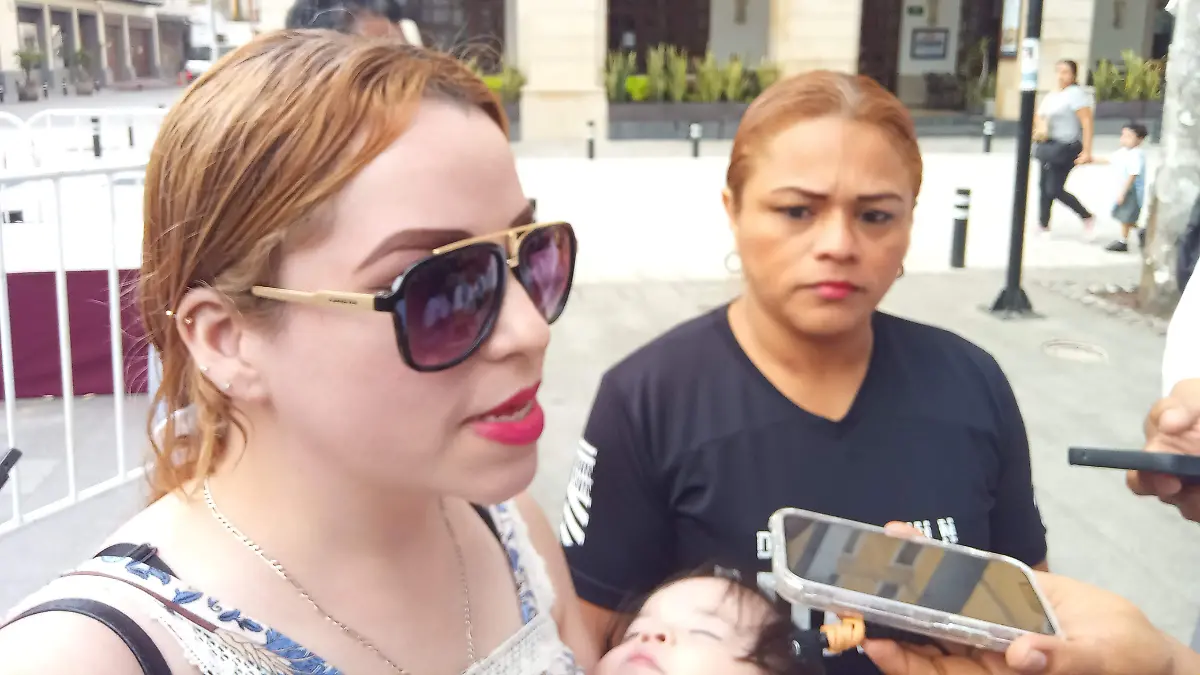 Familiares de taxistas lesionados3