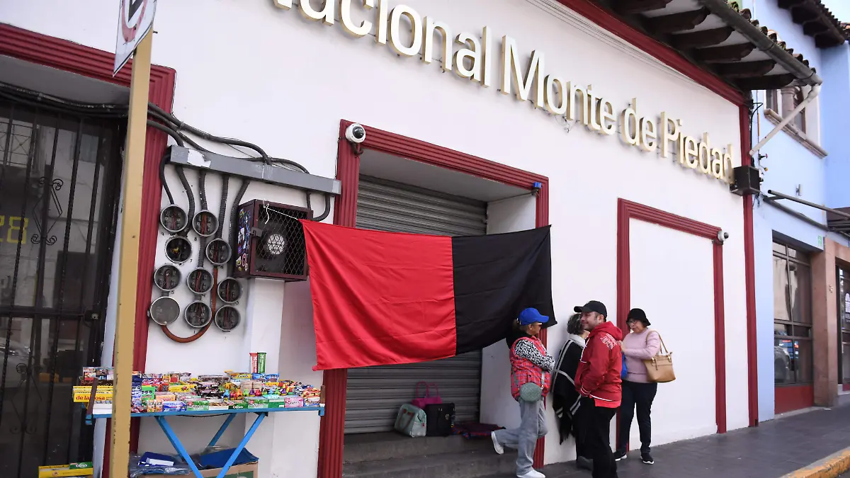 RENE-MANIFESTACIOPN MONTE DE PIEDAD